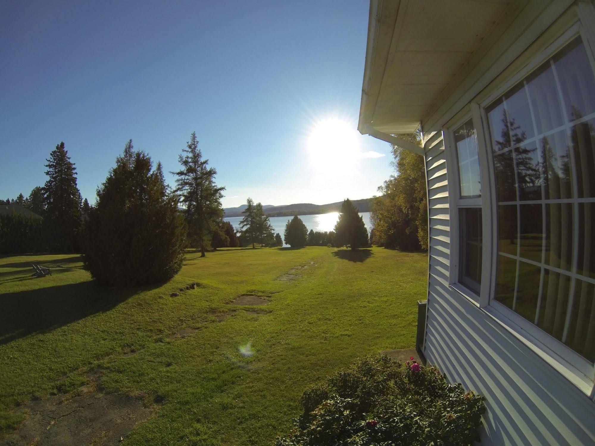 Motel Le Fleuron Saint-Donat-de-Montcalm Exterior photo